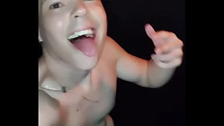 Colocando o putinho para mamar